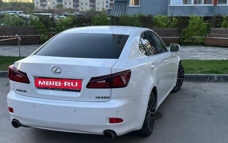 Lexus IS II рестайлинг 2, 2008 год, 1 250 000 рублей, 8 фотография