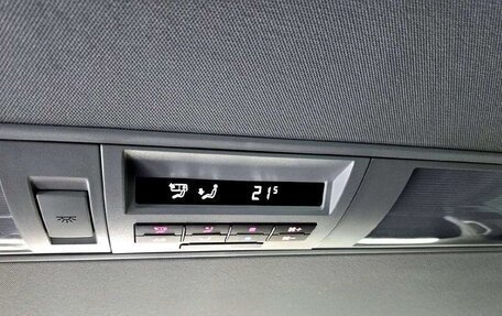 Volkswagen Multivan T6 рестайлинг, 2019 год, 3 010 000 рублей, 24 фотография