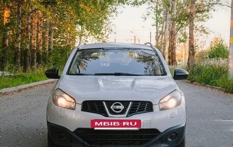 Nissan Qashqai+2 I, 2011 год, 990 000 рублей, 4 фотография