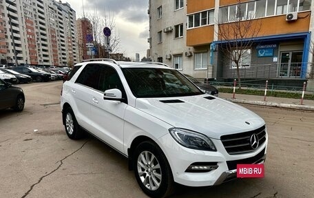 Mercedes-Benz M-Класс, 2013 год, 2 100 000 рублей, 3 фотография