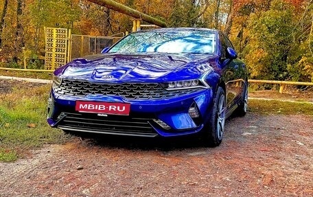 KIA K5, 2021 год, 2 500 000 рублей, 1 фотография