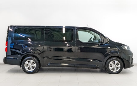 Opel Zafira Life I, 2021 год, 4 115 000 рублей, 4 фотография