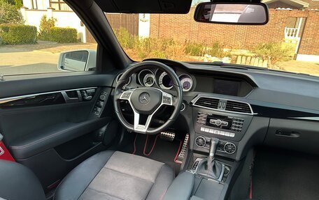 Mercedes-Benz C-Класс, 2013 год, 2 000 000 рублей, 18 фотография