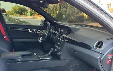 Mercedes-Benz C-Класс, 2013 год, 2 000 000 рублей, 22 фотография