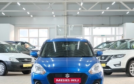 Suzuki Swift V, 2018 год, 1 299 000 рублей, 2 фотография