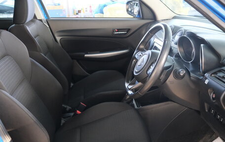 Suzuki Swift V, 2018 год, 1 299 000 рублей, 8 фотография