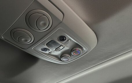 Peugeot Traveller I, 2020 год, 3 099 000 рублей, 21 фотография