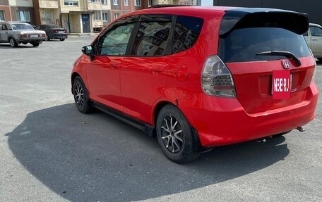 Honda Fit III, 2001 год, 380 000 рублей, 3 фотография