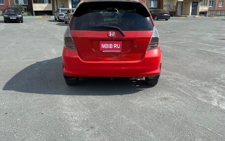 Honda Fit III, 2001 год, 380 000 рублей, 4 фотография