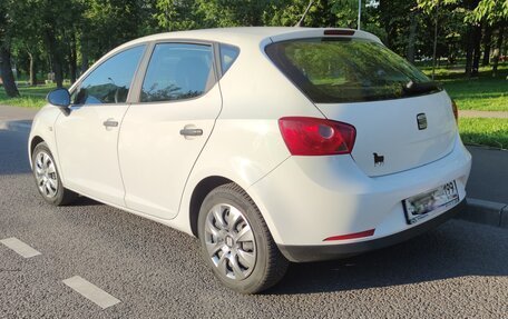 SEAT Ibiza IV рестайлинг 2, 2009 год, 505 000 рублей, 2 фотография