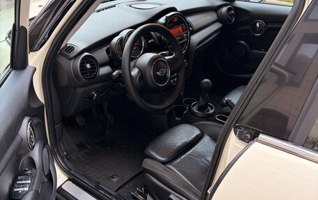 MINI Hatch, 2015 год, 900 000 рублей, 7 фотография