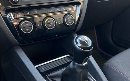 Volkswagen Jetta VI, 2017 год, 1 350 000 рублей, 3 фотография