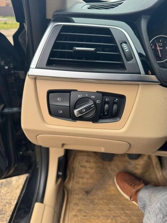 BMW 3 серия F30, F31, F34 рестайлинг, 2016 год, 2 300 000 рублей, 1 фотография