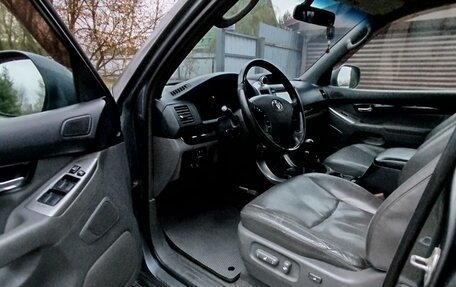 Toyota Land Cruiser Prado 120 рестайлинг, 2007 год, 1 850 000 рублей, 12 фотография