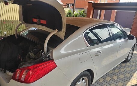 Peugeot 508 II, 2012 год, 565 000 рублей, 3 фотография