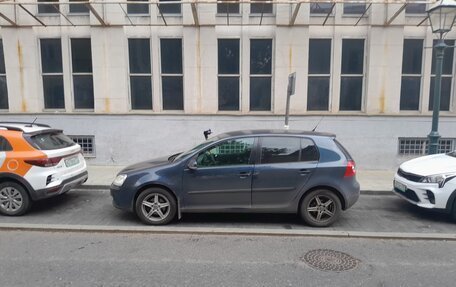 Volkswagen Golf V, 2006 год, 800 000 рублей, 4 фотография