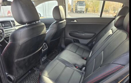 KIA Sportage IV рестайлинг, 2018 год, 2 049 000 рублей, 4 фотография