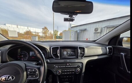 KIA Sportage IV рестайлинг, 2018 год, 2 049 000 рублей, 6 фотография