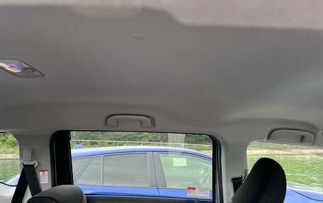 Toyota Sienta II, 2021 год, 1 900 000 рублей, 20 фотография