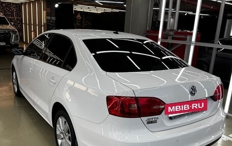 Volkswagen Jetta VI, 2013 год, 1 500 000 рублей, 4 фотография