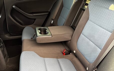 Volkswagen Jetta VI, 2013 год, 1 500 000 рублей, 18 фотография