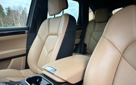 Porsche Cayenne III, 2014 год, 2 750 000 рублей, 29 фотография