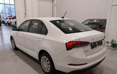 Skoda Rapid II, 2021 год, 1 590 000 рублей, 4 фотография