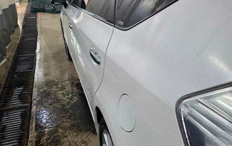 Toyota Prius Alpha I (ZVW40/41), 2012 год, 1 220 000 рублей, 13 фотография