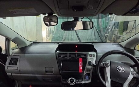 Toyota Prius Alpha I (ZVW40/41), 2012 год, 1 220 000 рублей, 18 фотография