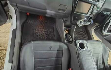 Toyota Prius Alpha I (ZVW40/41), 2012 год, 1 220 000 рублей, 27 фотография