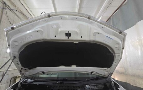 Toyota Prius Alpha I (ZVW40/41), 2012 год, 1 220 000 рублей, 29 фотография