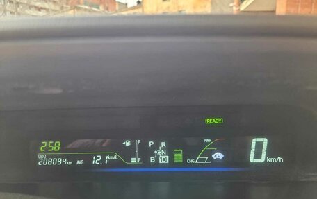 Toyota Prius Alpha I (ZVW40/41), 2012 год, 1 220 000 рублей, 32 фотография