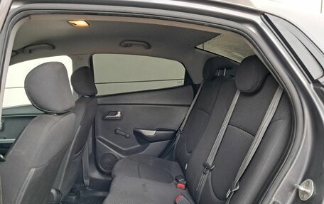 KIA Rio III рестайлинг, 2015 год, 740 000 рублей, 15 фотография