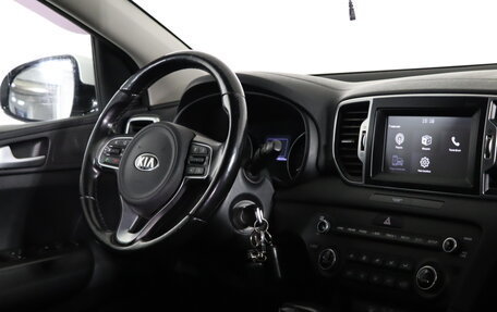 KIA Sportage IV рестайлинг, 2018 год, 1 889 990 рублей, 12 фотография