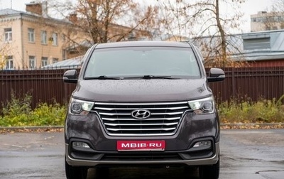 Hyundai Grand Starex Grand Starex I рестайлинг 2, 2019 год, 4 300 000 рублей, 1 фотография