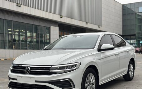 Volkswagen Bora, 2022 год, 1 890 000 рублей, 1 фотография