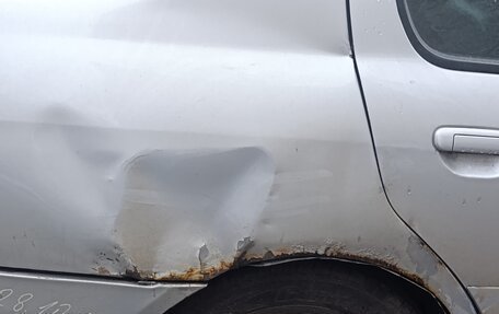 Nissan Primera II рестайлинг, 2000 год, 95 000 рублей, 3 фотография