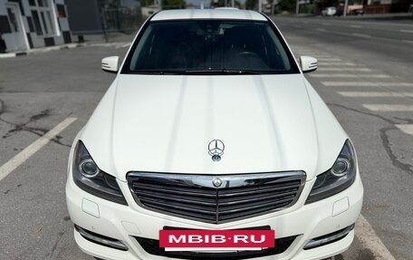 Mercedes-Benz C-Класс, 2011 год, 1 800 000 рублей, 3 фотография