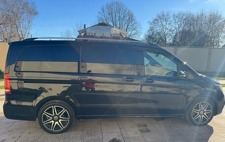 Mercedes-Benz V-Класс, 2019 год, 6 000 000 рублей, 2 фотография