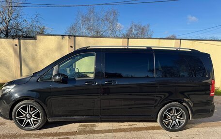 Mercedes-Benz V-Класс, 2019 год, 6 000 000 рублей, 3 фотография