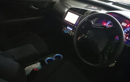 Honda Stream II, 2007 год, 900 000 рублей, 8 фотография