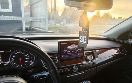 Audi A8, 2012 год, 1 450 000 рублей, 11 фотография