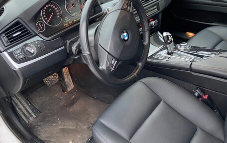 BMW 5 серия, 2013 год, 1 850 000 рублей, 10 фотография