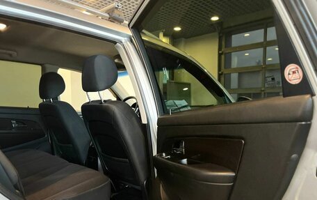 SsangYong Rexton III, 2012 год, 900 000 рублей, 16 фотография