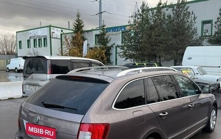 Skoda Superb III рестайлинг, 2011 год, 895 000 рублей, 2 фотография