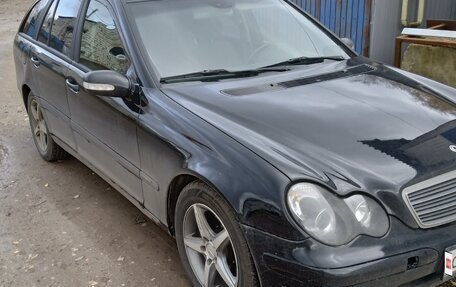 Mercedes-Benz C-Класс, 2002 год, 550 000 рублей, 3 фотография