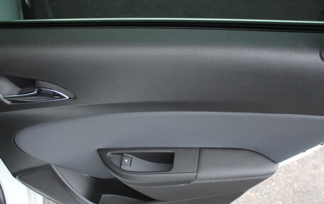 Opel Astra J, 2015 год, 965 000 рублей, 16 фотография