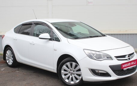Opel Astra J, 2015 год, 965 000 рублей, 3 фотография