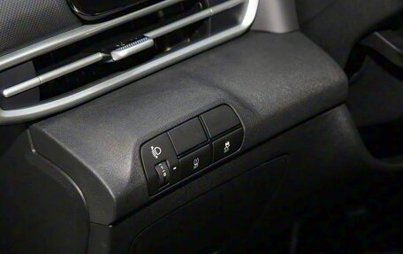 Hyundai Elantra, 2025 год, 2 200 000 рублей, 9 фотография