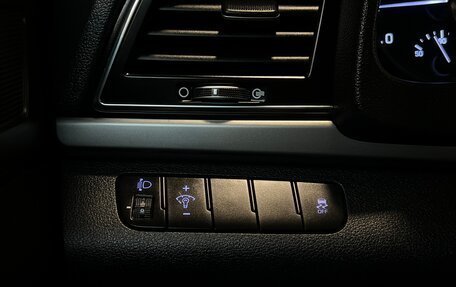 Hyundai Elantra VI рестайлинг, 2017 год, 1 370 000 рублей, 16 фотография